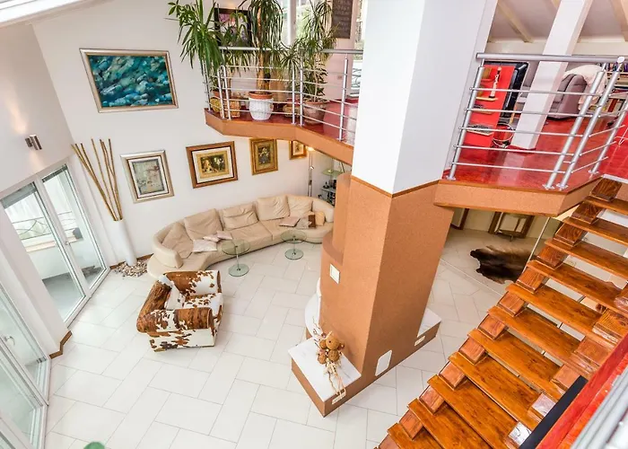 Luxury Penthouse Prestige Near The Sea 아파트 오파티아