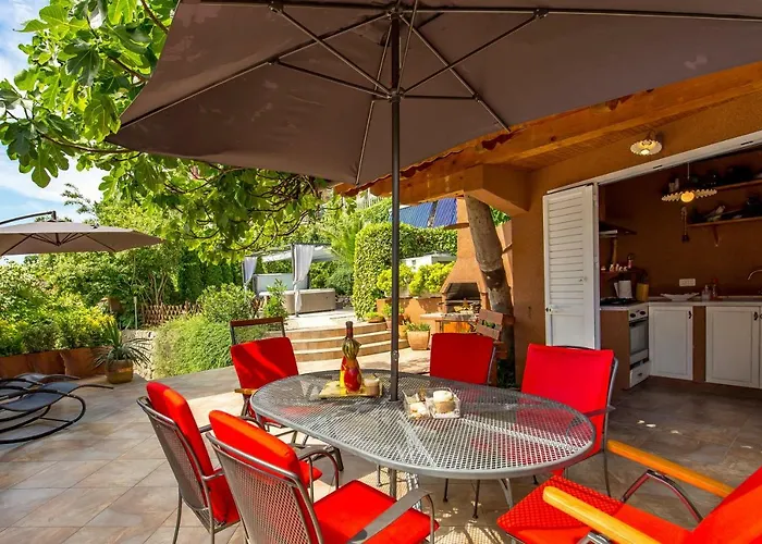 Luxury Penthouse Prestige Near The Sea Lejlighed