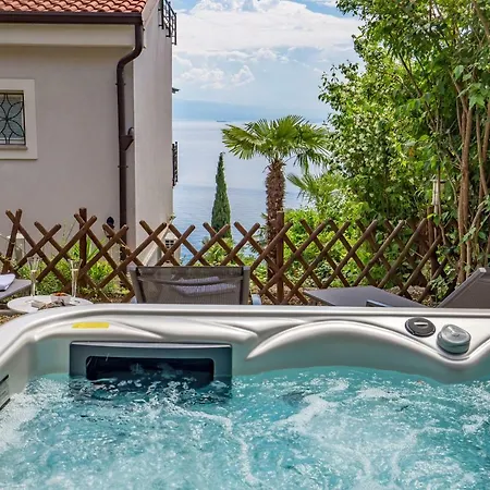 Luxury Penthouse Prestige Near The Sea Apartman Opatija
